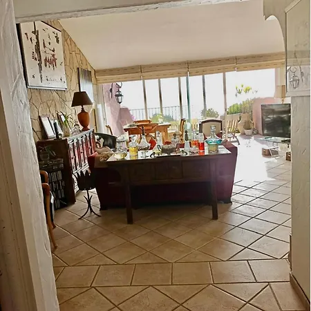 Paradis Bleu Апартаменты Сен-Рафаэль